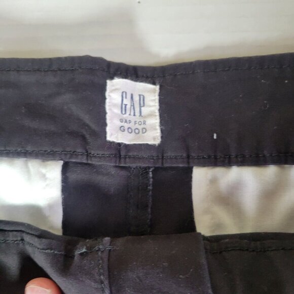 Gap Women Black Cotton Blend 5" Shorts Size 12 - Picture 2 of 7